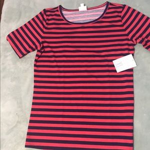 NWT Lularoe Gigi size XL